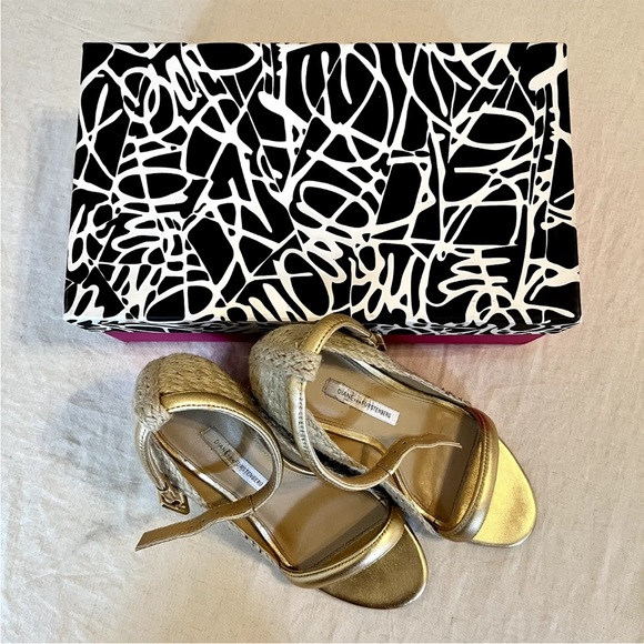 DVF Gold Tchad Espadrille Wedges in Original Box - Picture 3 of 5